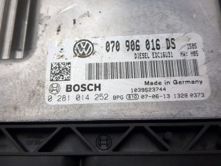 Блок управления двигателем, ориг. номер 070906016DS, 0281014252, Volkswagen Transporter 5 2002-2009
