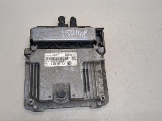Блок управления двигателем Skoda Octavia 2000-2011