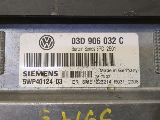 Блок управления двигателем, ориг. номер 03D906032C, Volkswagen Polo 2001-2005