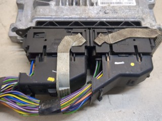 Блок управления двигателем, ориг. номер 2037011, RMDS7112A650XC, Ford Kuga 2012-2016