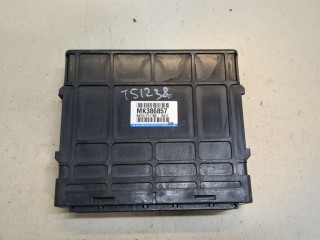 Блок управления двигателем, ориг. номер MK386857, Mitsubishi Pajero 2002-2006
