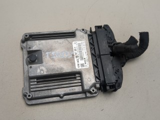 Блок управления двигателем Volkswagen Passat 8 2014-2021