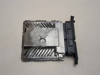 Блок управления двигателем Volkswagen Passat 2005-2010