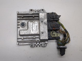 Блок управления двигателем Ford Kuga 2008-2013