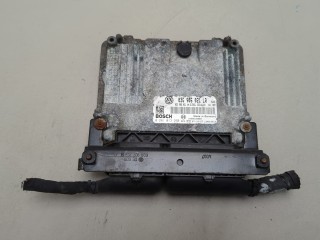 Блок управления двигателем Volkswagen Passat 2005-2010