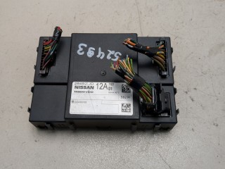 Блок комфорта Nissan Qashqai 2006-2010