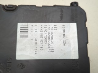 Блок комфорта, ориг. номер 8200351183, 8200440679, Renault Megane 2002-2006