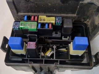 Блок комфорта, ориг. номер 24382CY000, 24383EN000, 284B7CY000, 284B9EN000, Nissan Serena (C25) 2005-2007