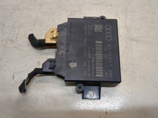 Блок управления парктрониками Audi A4 (B8) 2007-2012