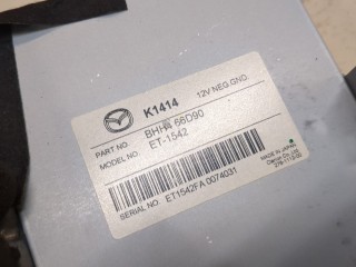 Блок управления радиоприемником, ориг. номер BHH466D90, Mazda 3 2011-2013