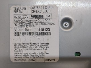 Блок управления радиоприемником, ориг. номер CRLX51E0GD, Tesla Model S 2012-2016