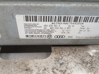 Блок управления радиоприемником, ориг. номер 4E0035541P, Audi A8 2005-2007