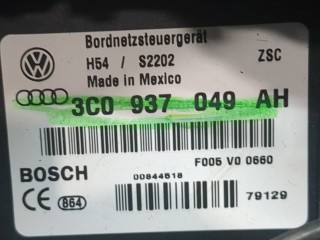 Блок управления бортовой сети (Body Control Module), ориг. номер 3C0937049AH, Volkswagen Jetta 5 2005-2010