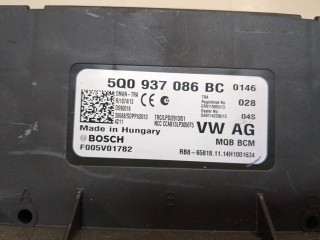 Блок управления бортовой сети (Body Control Module), ориг. номер 5Q0937086BC, F005V01782, Volkswagen Passat 8 2014-2021