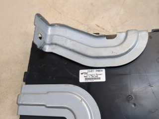 Блок управления бортовой сети (Body Control Module), ориг. номер 284B13NM0A, Nissan Leaf 2009-2017