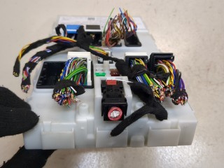 Блок управления бортовой сети (Body Control Module), ориг. номер 6843901, 61356843901, BMW 1 серия 2015-2017