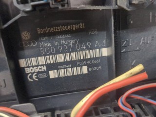 Блок управления бортовой сети (Body Control Module), ориг. номер F005V00661, 0281014396, Volkswagen Tiguan 2006-2011