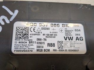 Блок управления бортовой сети (Body Control Module), ориг. номер 5Q0937086, Volkswagen Passat 8 2014-2021
