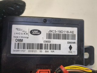 Блок управления бортовой сети (Body Control Module), ориг. номер J9C319D118AE, Land Rover Range Rover Evoque 2018-2024