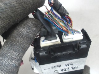 Блок управления бортовой сети (Body Control Module), ориг. номер G46C675YOB, K021615128, Mazda CX-5 2015-2017