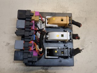 Блок управления бортовой сети (Body Control Module) Skoda Octavia 2000-2011