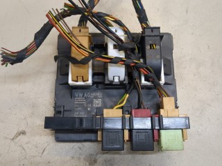 Блок управления бортовой сети (Body Control Module) Volkswagen Touran 2010-2015