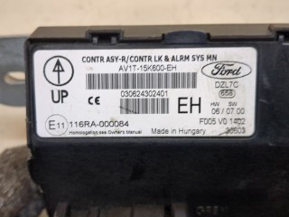 Блок управления бортовой сети (Body Control Module), ориг. номер AV1T15K600EH, Ford Fiesta 2008-2013