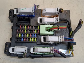 Блок управления бортовой сети (Body Control Module), ориг. номер GV6T14A073JL, Ford Escape 2015-2019