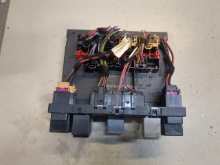 Блок управления бортовой сети (Body Control Module) Volkswagen Tiguan 2006-2011