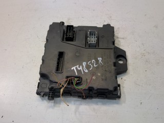 Блок управления бортовой сети (Body Control Module), ориг. номер 284B18927R, Renault Master 2010-2014