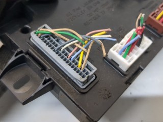 Блок управления бортовой сети (Body Control Module), ориг. номер 284B18533R, Opel Vivaro 2006-2014