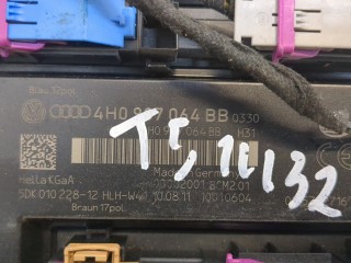 Блок управления бортовой сети (Body Control Module), ориг. номер 4H0907064BB, Audi A8 2009-2014