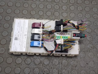 Блок управления бортовой сети (Body Control Module), ориг. номер 6808577, Mini Cooper (F56) 2013-2018
