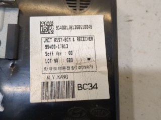 Блок управления бортовой сети (Body Control Module), ориг. номер 954001J813, Hyundai i20 2008-2012