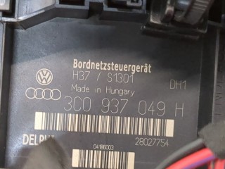 Блок управления бортовой сети (Body Control Module), ориг. номер 3C0937049H, Volkswagen Passat 2005-2010