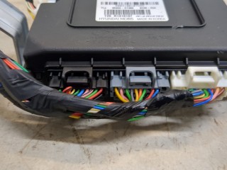Блок управления бортовой сети (Body Control Module), ориг. номер 95400D7350, Hyundai Tucson 3 2015-2018