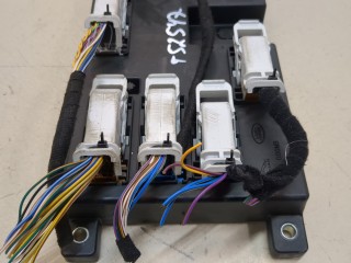 Блок управления бортовой сети (Body Control Module), ориг. номер GX7314F041AM, Jaguar XE 2015-2019