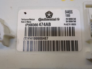 Блок управления бортовой сети (Body Control Module), ориг. номер 68366474AB, Dodge Journey 2011-2020