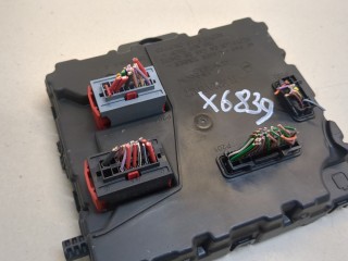 Блок управления бортовой сети (Body Control Module), ориг. номер 284B13345R, 2455899, Mercedes Citan 2012-2021