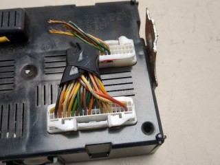 Блок управления бортовой сети (Body Control Module), ориг. номер 284B2AX620, Nissan Micra K12E 2003-2005