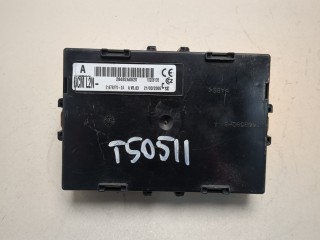 Блок управления бортовой сети (Body Control Module), ориг. номер 284B2AX620, Nissan Micra K12E 2003-2005