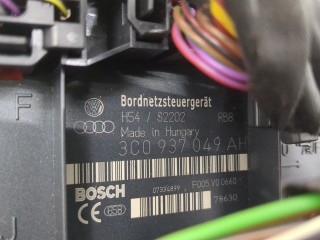 Блок управления бортовой сети (Body Control Module), ориг. номер 3C0937049AH, Volkswagen Passat 2005-2010