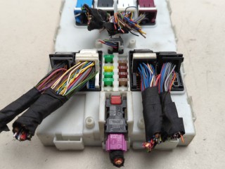 Блок управления бортовой сети (Body Control Module), ориг. номер 61358796098, BMW i3 2017-2023
