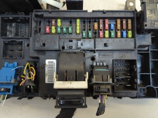 Блок управления бортовой сети (Body Control Module), ориг. номер HR3T15604, Ford Mustang 2014-2017
