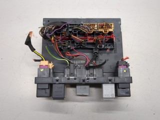 Блок управления бортовой сети (Body Control Module), ориг. номер 3C0937049AH, Volkswagen Passat 2005-2010