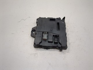 Блок управления бортовой сети (Body Control Module), ориг. номер 284B18927R, Renault Master 2010-2014