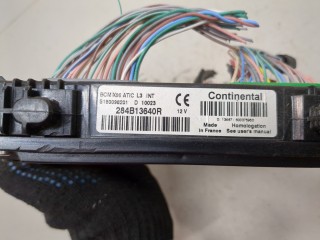 Блок управления бортовой сети (Body Control Module), ориг. номер 284B13640R, Renault Megane 2008-2014