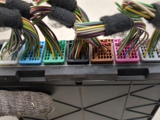 Блок управления бортовой сети (Body Control Module), ориг. номер 13584692, Chevrolet Volt 2010-2015
