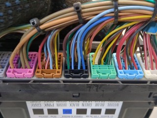 Блок управления бортовой сети (Body Control Module), ориг. номер 13577268, Chevrolet Camaro 2009-2013
