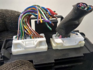 Блок управления бортовой сети (Body Control Module), ориг. номер GRT6437E1, Mazda 6 2015-2018